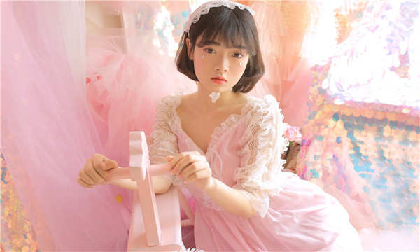 阳原供卵试管代怀生子多少钱？这一直是很多不孕不育家庭关注的话题。在中国，不孕不育的发生率越来越高，根据《中国不孕不育现状调研报告》显示，育龄夫妇的不孕不育率从20年前的3%增长至现在的12.5%-18.2%，患者人数高达6000万以上。在这样的背景下，许多家庭通过供卵试管来实现自己的生育梦想。那么，供卵试管代怀生子的费用到底是多少呢？